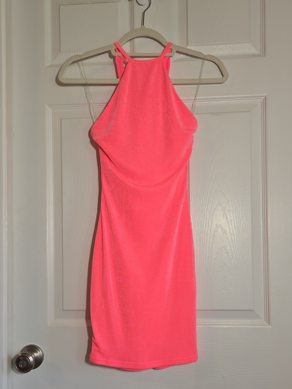 Privy Neon Pink Halter Cross Cross Back Mini Dress Size Medium